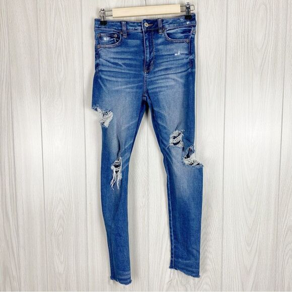 American Eagle Outfitters Denim - American Eagle | Distressed Super Hi Rise Jegging Size 4 Short